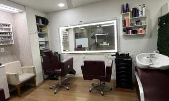 Imagem: Aluguel de cadeira Cabeleireira