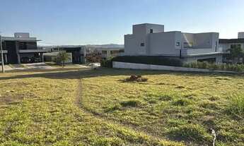 Imagem 5: Lote/Terreno para venda possui 800 metros quadrados