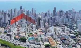 Imagem 4: Apartamento em Rua 240 - Meia Praia - Itapema/SC