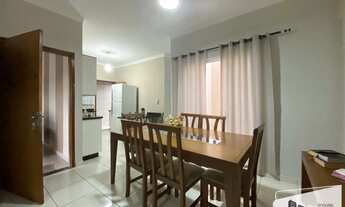 Imagem 2: Casa para venda tem 155 metros quadrados com 3 quartos em Jardim das Palmeiras - Bady Bass