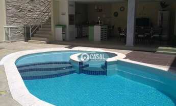 Imagem 3: Casa com 04 Quartos em Camboinhas!