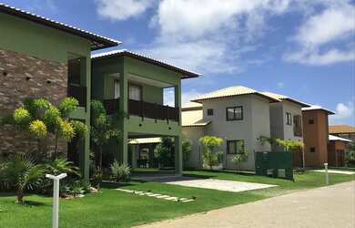 Imagem 2: Casa com 6 suítes e piscina na Praia do Forte