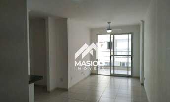 Imagem: Três quartos em Itapuã com lazer completo