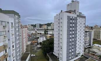 Imagem 7: Apartamento a venda de 3 dormitórios com suite semi mobiliado no Centro de Criciúma