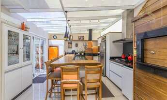 Imagem 5: Vendo casa de quatro dormitórios , em condomínio, Zona Sul de Porto Alegre