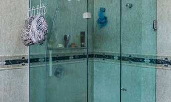 Imagem 3: Sobrado de Alto Padrão para Locação por R$6.000,00 na R. Terezina, 2818 Tropical, Cascave