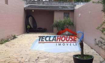 Imagem 1: Sobrado com 3 dormitórios sendo 1 com suíte, com piscina