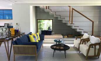 Imagem 3: Casa com 6 suítes e piscina na Praia do Forte