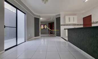 Imagem 7: Linda Casa Térrea com 3 Dormitórios, sendo 1 Ampla Suíte com Closet