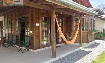 Imagem 4: MADEIRA NOBRE*LINDO SOBRADO DE MADEIRA DE LEI, COM QUINTAL E 3 DORMITÓRIOS. NO UBATUBA