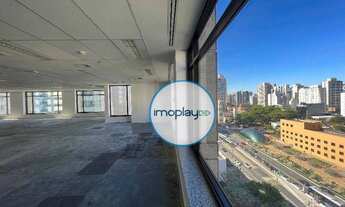 Imagem 7: Escritório mobiliado e pronto para ocupação ao lado da Estação Moema