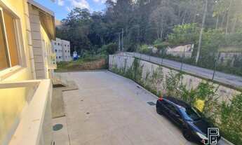 Imagem 3: Apartamento com 2 dormitórios à venda, 52 m² por R$ 310.000,00 - Pimenteiras - Teresópolis