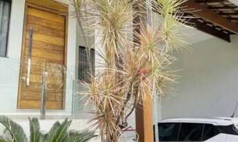 Imagem: Excelente casa a venda no Bairro Castelo