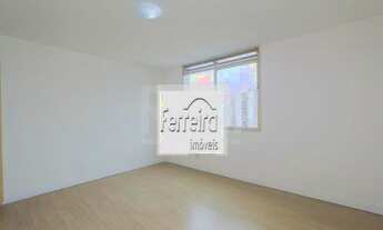 Imagem 2: Porto Alegre - Apartamento Padrão - Mont Serrat