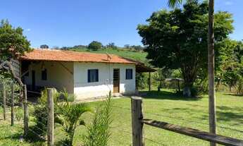 Imagem 4: Sítio para Venda, Brumadinho / MG, bairro rural, 2 dormitórios, 1 banheiro, 3 vagas de gar