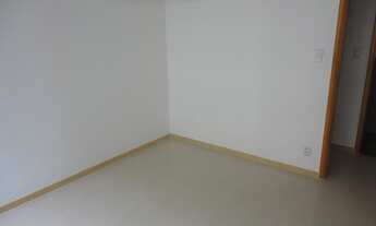 Imagem 6: Apartamento de frente com garagem localizado na 2ª quadra da praia de Icaraí