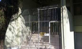 Imagem 2: Sala comercial com 151m2 com pé direito alto 5 metros