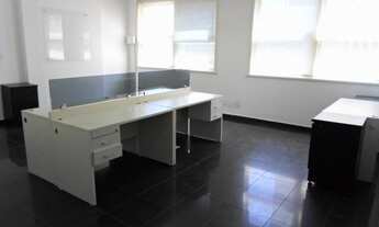 Imagem: Grupo salas, metade do andar para venda