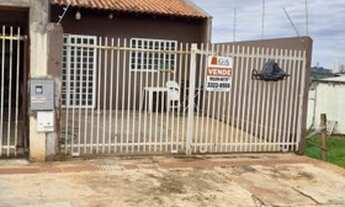 Imagem 4: Casa para venda possui 54 metros quadrados com 2 quartos em Colinas - Londrina - PR