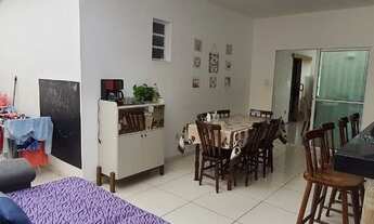 Imagem 7: Casa para venda tem 180 metros quadrados com 3 quartos no Bairro Sim