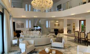 Imagem 6: Mansão Completa Reformada e Decorada. 05 SUÍTES sendo 01 MASTER. 11 vagas internas. Laze