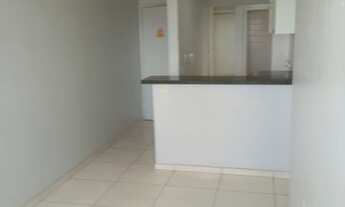 Imagem 7: Excelente Apartamento reformado de 58m² com 2 quartos com armários e duas vagas de