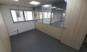 Imagem 2: 90 m² - COPA - 2 BANHEIROS - DIVISÓRIAS - 3 VAGAS DE GARAGEM