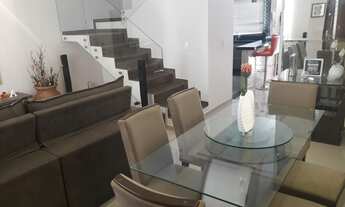 Imagem: Vendo casa duplex em condomínio em Jardim