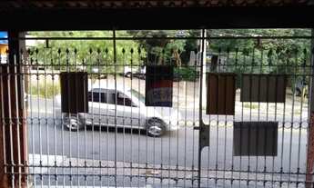 Imagem 2: Casa comercial de 04 dormitórios com forno de Pizza - Perto da Praça Isaí Leiner - Jardim