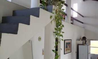 Imagem 3: Casa de condomínio para venda tem 108 metros quadrados com 4 quartos