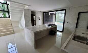 Imagem 5: Sobrado para Venda em Goiânia, Jardins Verona, 5 dormitórios, 5 suítes, 6 banheiros, 4 vag