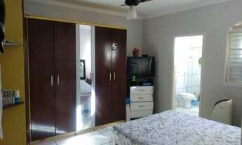 Imagem 2: Casa térrea no bairro Núcleo Bartholomeu Bueno de Miranda em Presidente Prudente