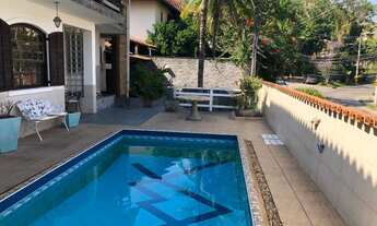 Imagem 2: CASA AMPLA E CONFORTÁVEL EM LOCAL AGRADÁVEL NA FREGUESIA DE JACAREPAGUÁ