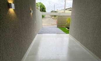 Imagem 4: Belíssimo Casa Nova com Alto Acabamento de 3 Quartos e Varanda Gourmet - St. Três Marias