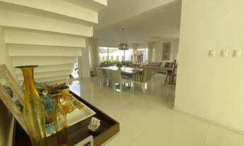 Imagem 4: Dúplex luxuoso com 4 suite, Closet, piscina, no Condomínio Gree Ville