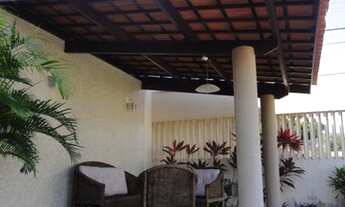 Imagem 5: Ótima localização próxima ao Lago Jacaray, supermecados e restaurantes, farmácias. Casa de