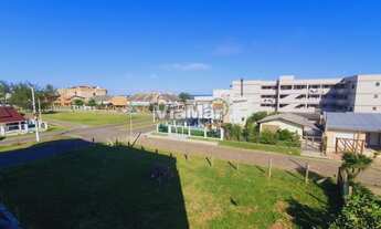 Imagem 2: Apartamento para venda possui 90 metros quadrados com 3 quartos em Zona Nova - Tramandaí