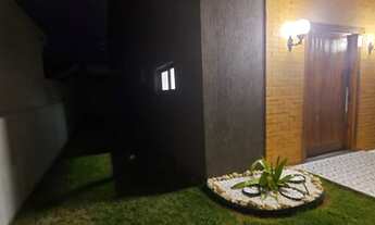 Imagem 2: Linda Casa a venda na Praia dos Ingleses - Florianópolis