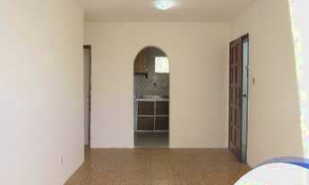 Imagem 3: Apartamento com 2 dormitórios para alugar, 55 m² por R$ 900,00/mês - Resgate - Salvador/BA