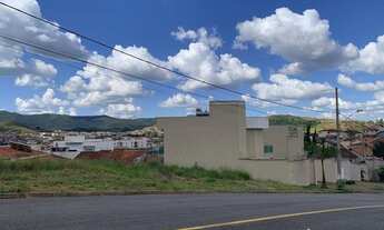 Imagem 2: Terreno à venda, 392 m² por R$ 390.000,00 - Jardim Montreal - Poços de Caldas/MG