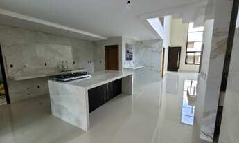 Imagem 6: 335 m² 5 qtos, sendo 4 suítes, 4 vagas