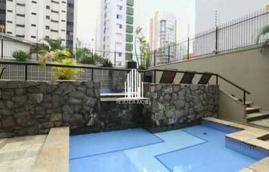 Imagem 13: Apartamento de 210m² com 4 Dormitórios, sendo 2 Suítes em Moema