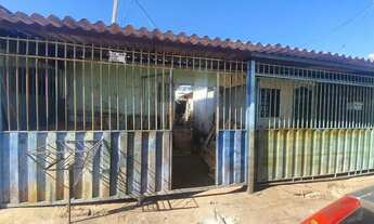 Imagem 1: BARATO! URGENTE! Excelente lote com casas simples! QR 109! Escriturado! 113m²! Samambaia S