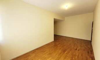 Imagem 4: CRECI J2643 - Aconchegante e bem localizado 3 qtos, com 110m2, silencioso, de fundos, clar