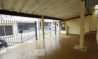 Imagem 3: Casa térrea com entrada lateral