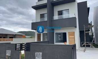 Imagem: WE)Excelente Sobrado 3 dormitórios sendo