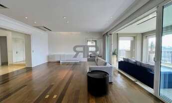 Imagem 4: JUNTO CLUBE PINHEIROS - IMPECÁVEL - 400 M2 ÚTEIS - QUADRA DE TÊNIS