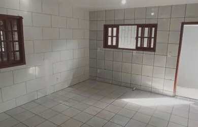 Imagem 2: Aluguel Anual - Casa com 2 quartos Sala e Cozinha amplas - Ingleses Norte