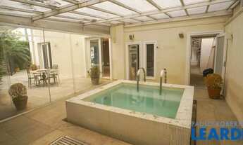 Imagem 3: CASA ASSOBRADADA - JARDIM AMÉRICA - SP