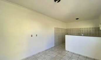 Imagem 3: Casa nº 03, Av. Rui Barbosa Qd.08 Lt. 27 ,Setor Serrinha. Goiânia-Go